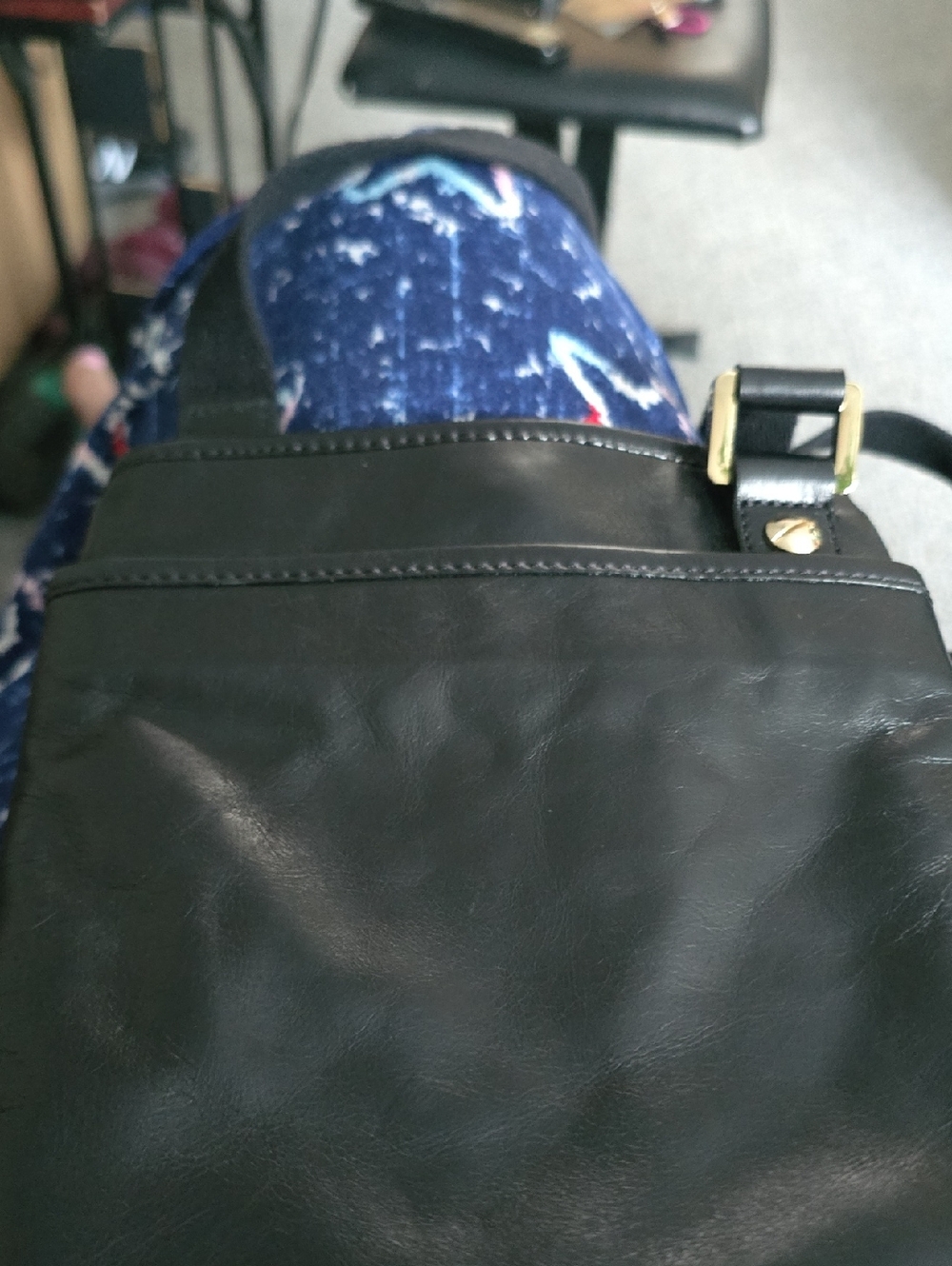 L.A.M.B. Black and Cream Vertical-Stripe Crossbody with Gold Plaque - Picture 3 of 4